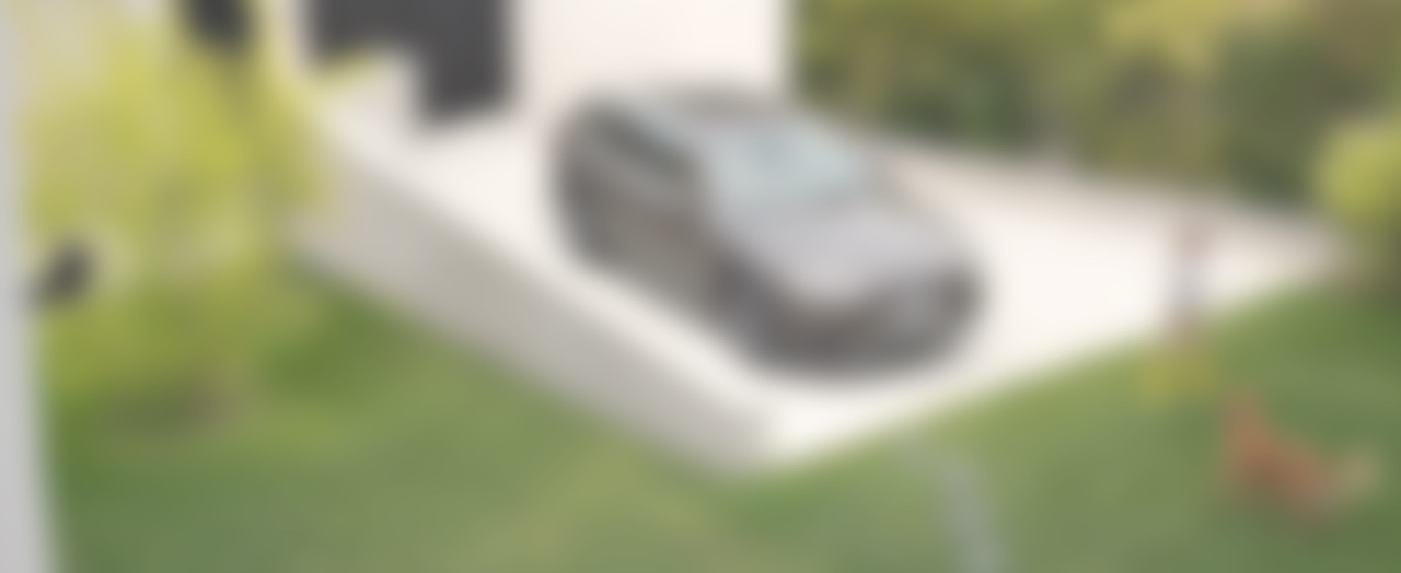 Smart Outdoor Camera with Siren