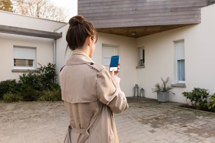 Woman use application